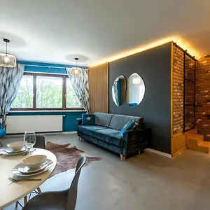 https://premium-apartment-for-old-town-jewish-quarter-krakow.krakowhotelspoland.com